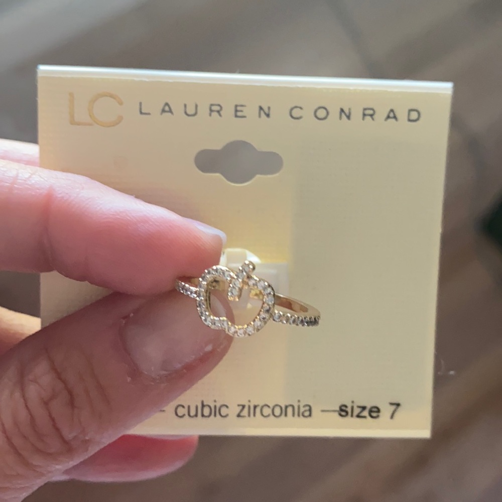 Lauren Conrad Rhinestone Gold Apple Ring NWT 7